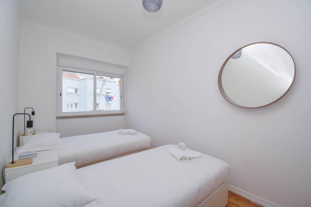 Cozy And Sunny Family Apartment Lisboa Exterior foto