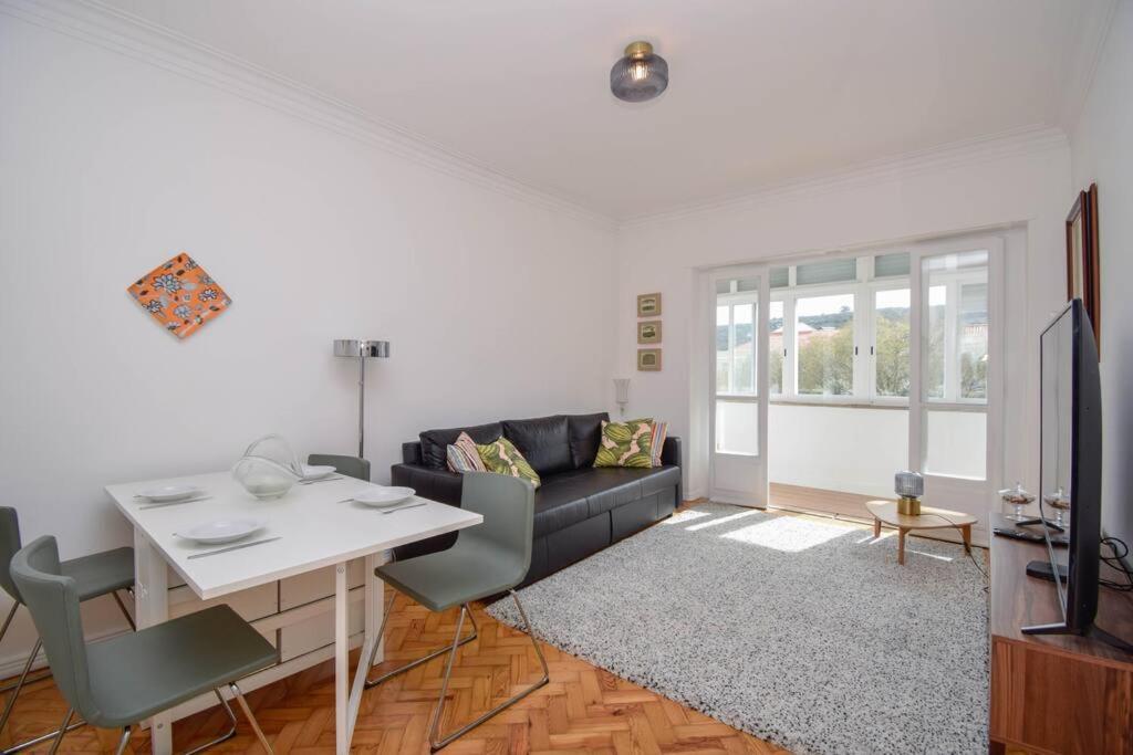 Cozy And Sunny Family Apartment Lisboa Exterior foto